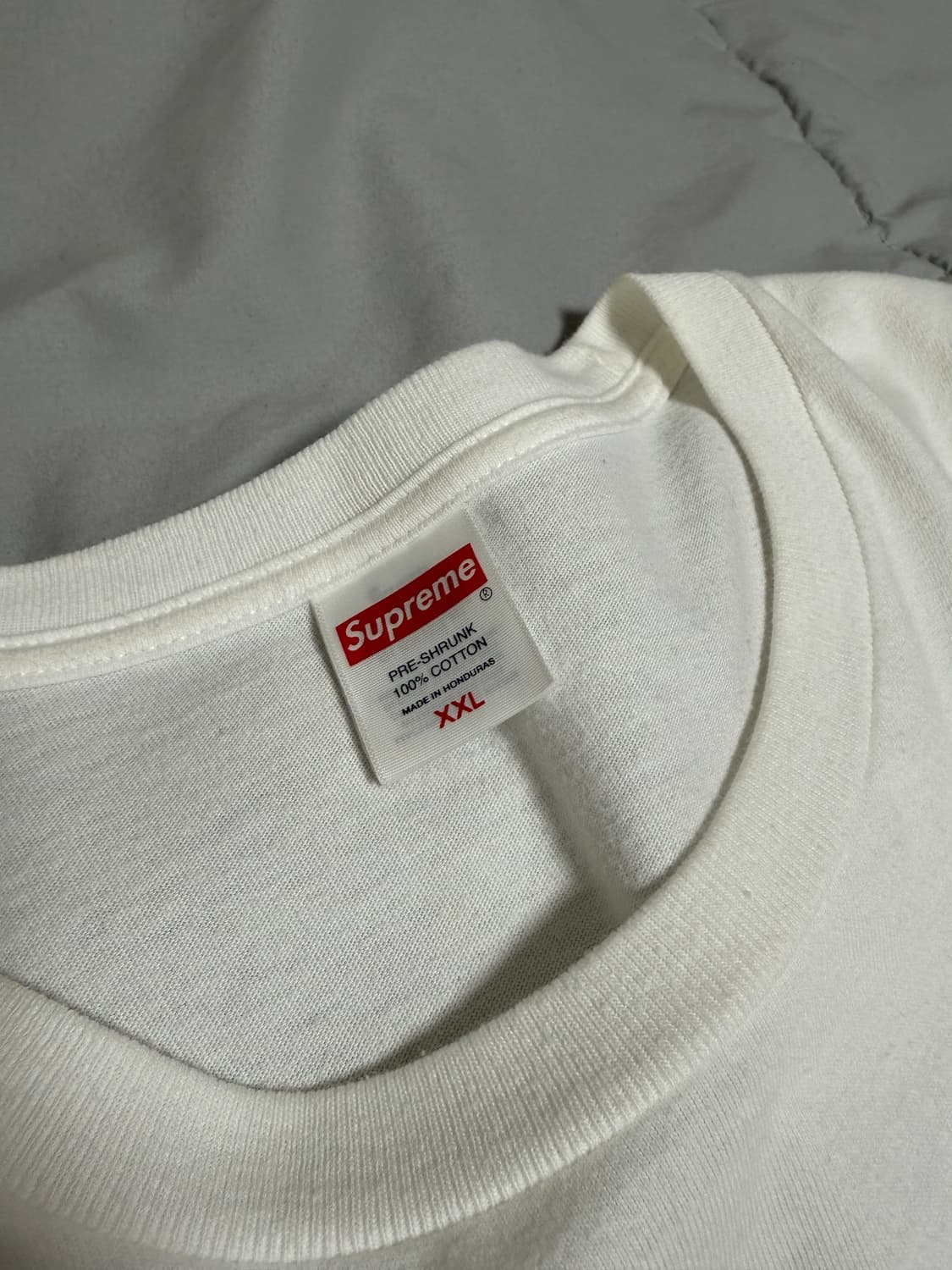슈프림 반팔 XXL 상품이미지3