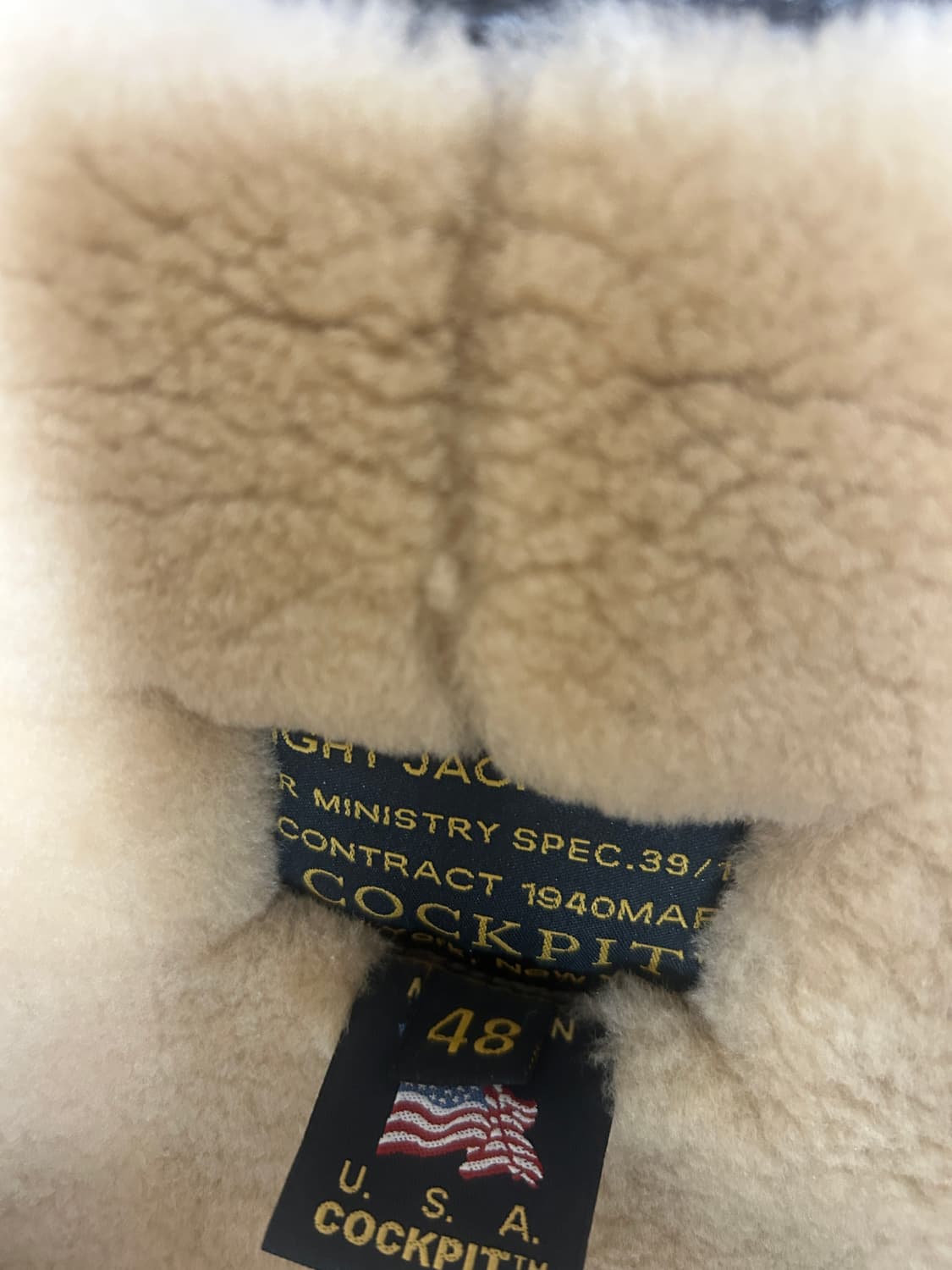 콕핏 톰하디 무스탕48 상품이미지8