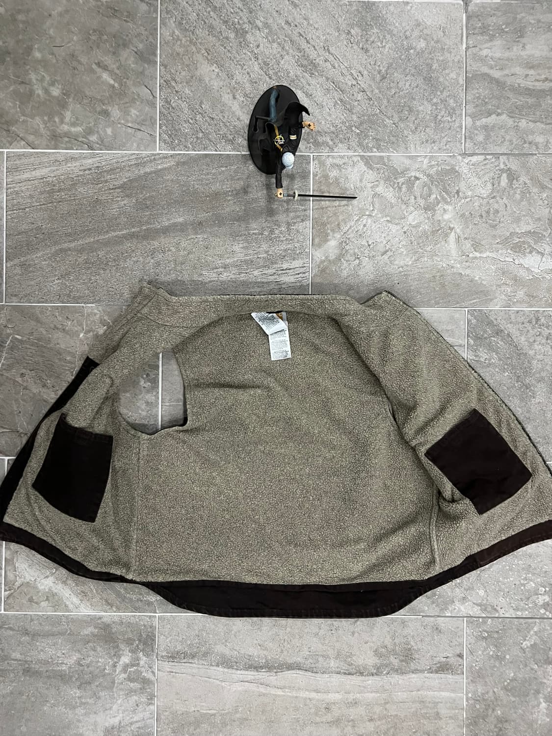 (L)칼하트 셰르파 넥 조끼베스트 V33 DKB 다크브라운 상품이미지3