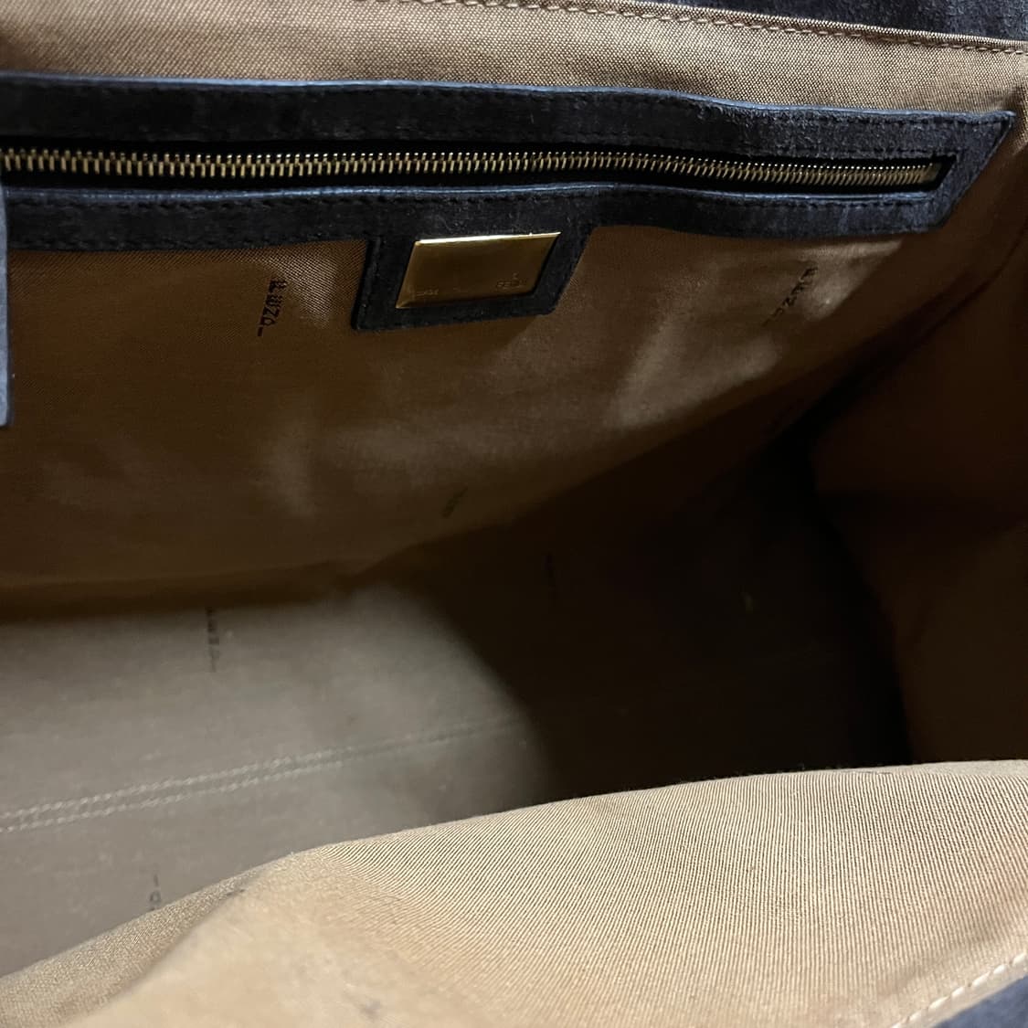 펜디 주카 캔버스 숄더백 그린핸들 상품이미지7