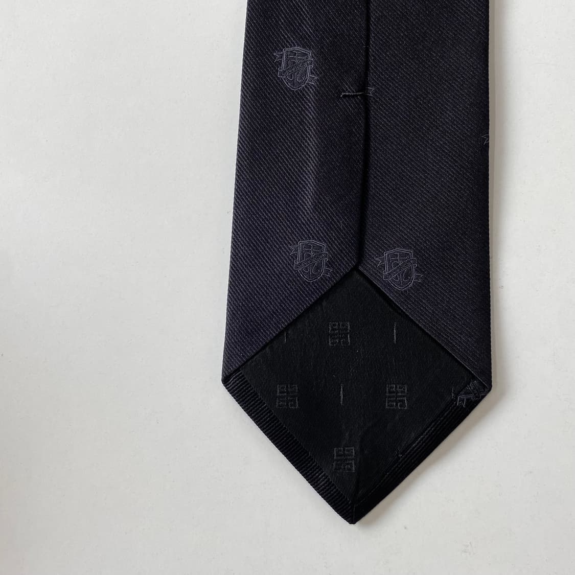 신형라벨 지방시 정품 명품블랙 넥타이 (GIVENCHY)8.6cm 상품이미지6