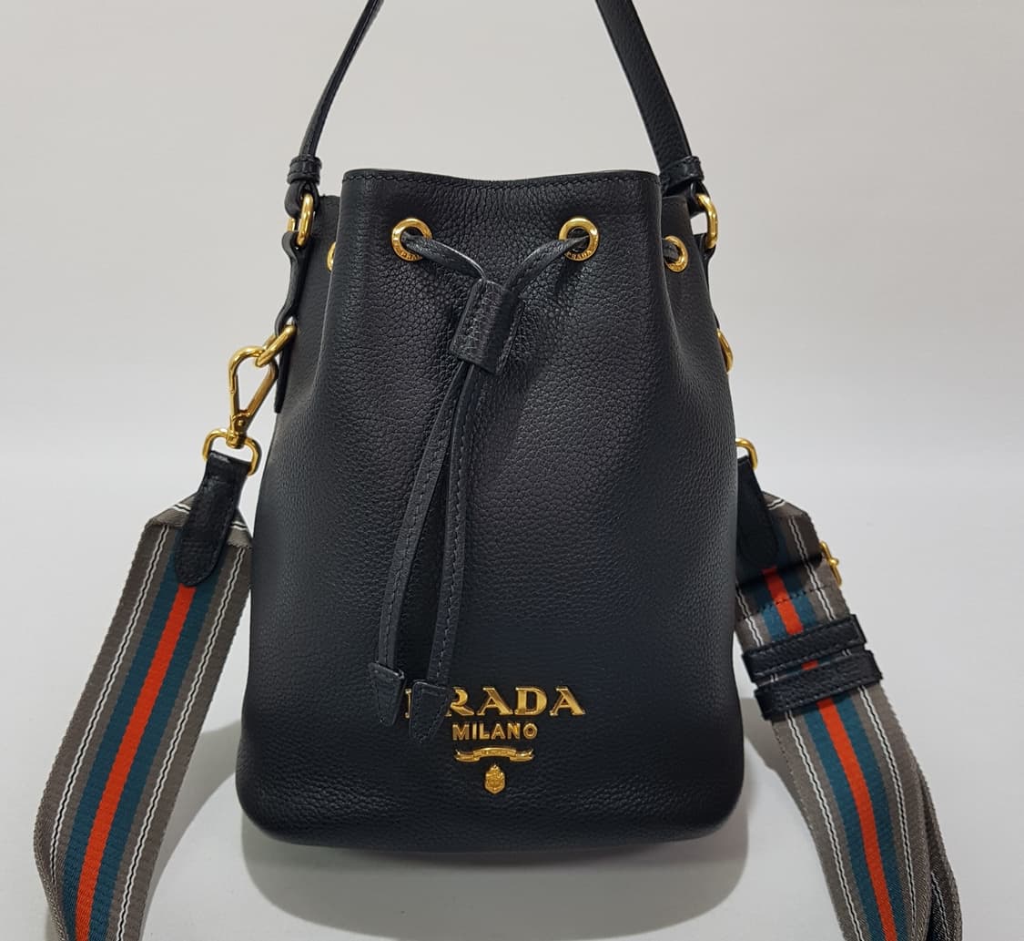 프라다 비텔로 피닉스 버킷백 1BE072 상품이미지2