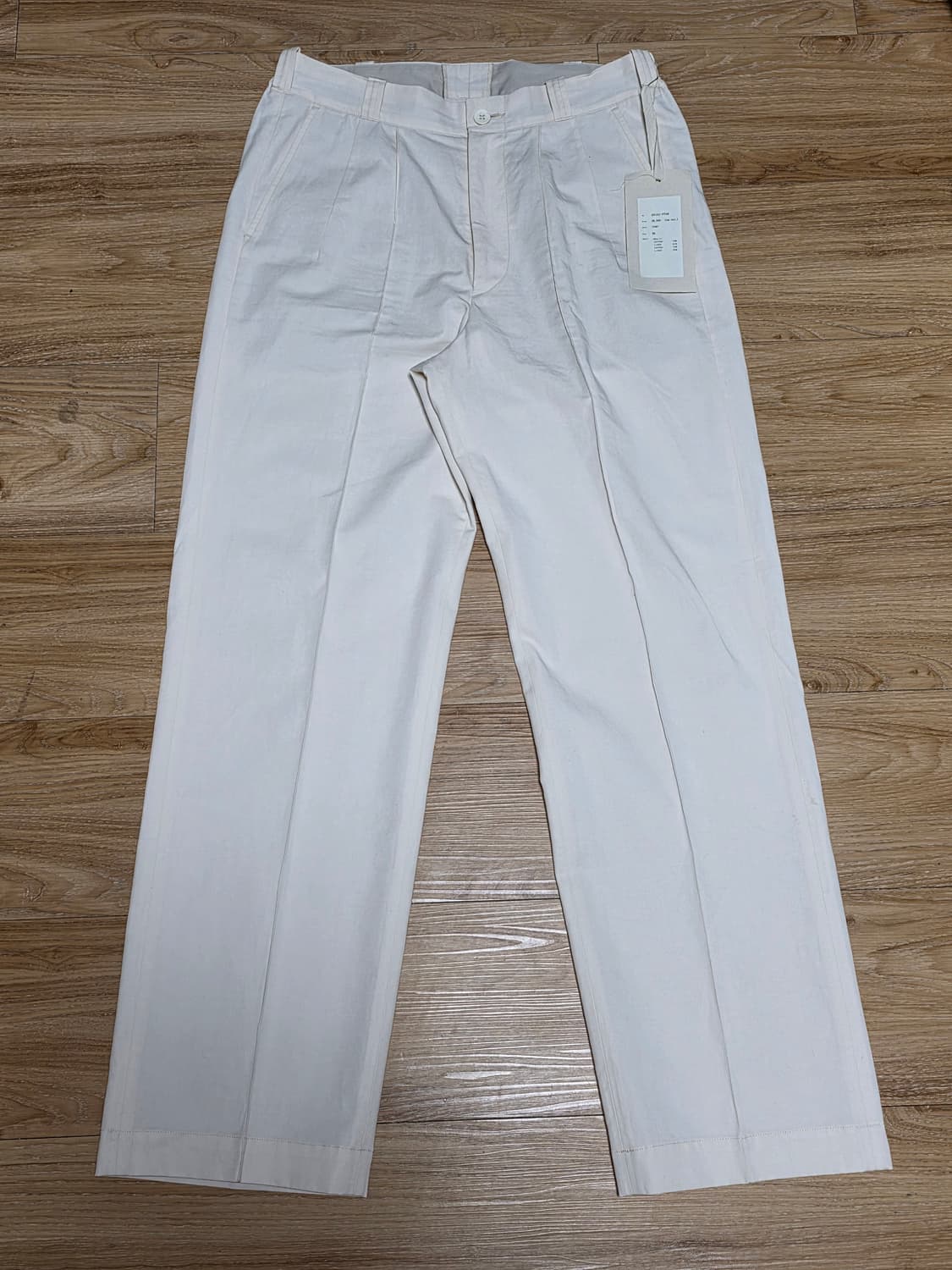 34size새제품 택포30만)25ss올드조 프론트턱 트라우저 아이보리 상품이미지1