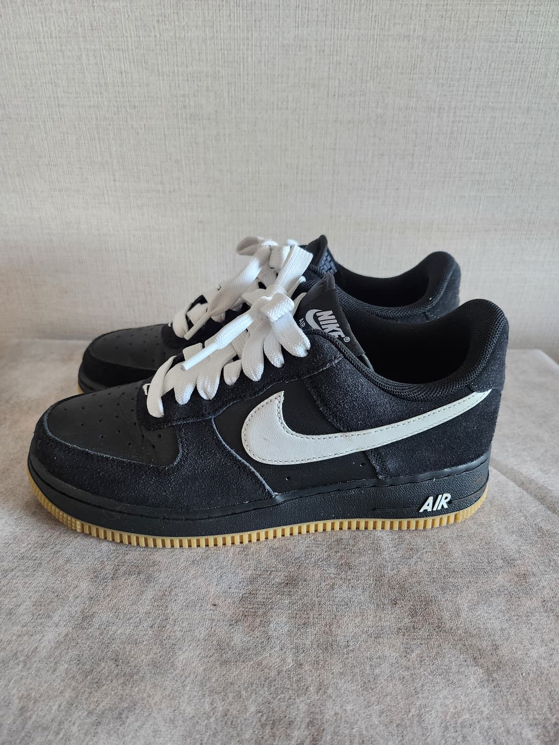 (240) 나이키 에어포스1 블랙  LV8 SK8  IB6388 상품이미지3