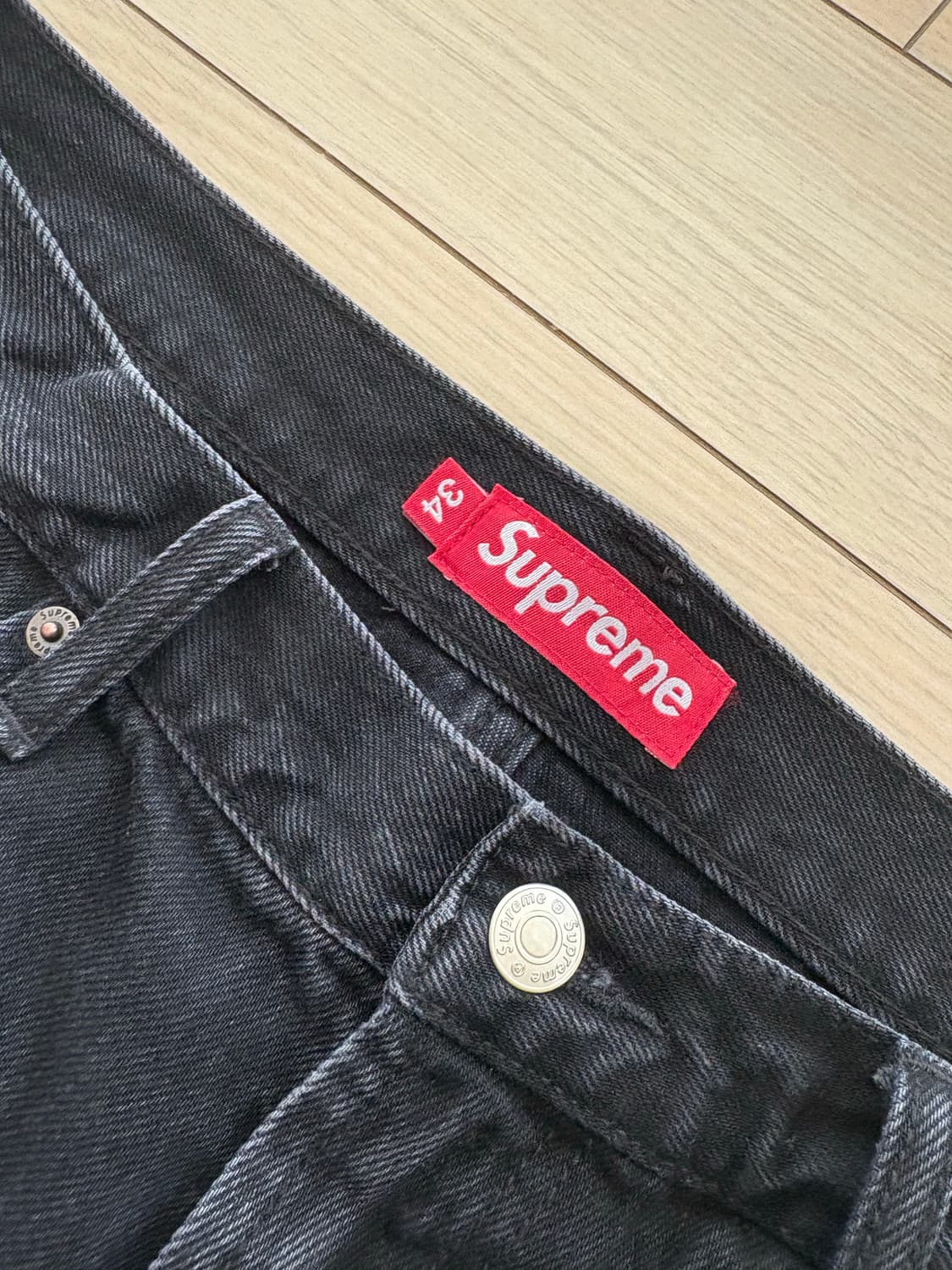 26ss 슈프림 배기 진 34 상품이미지2