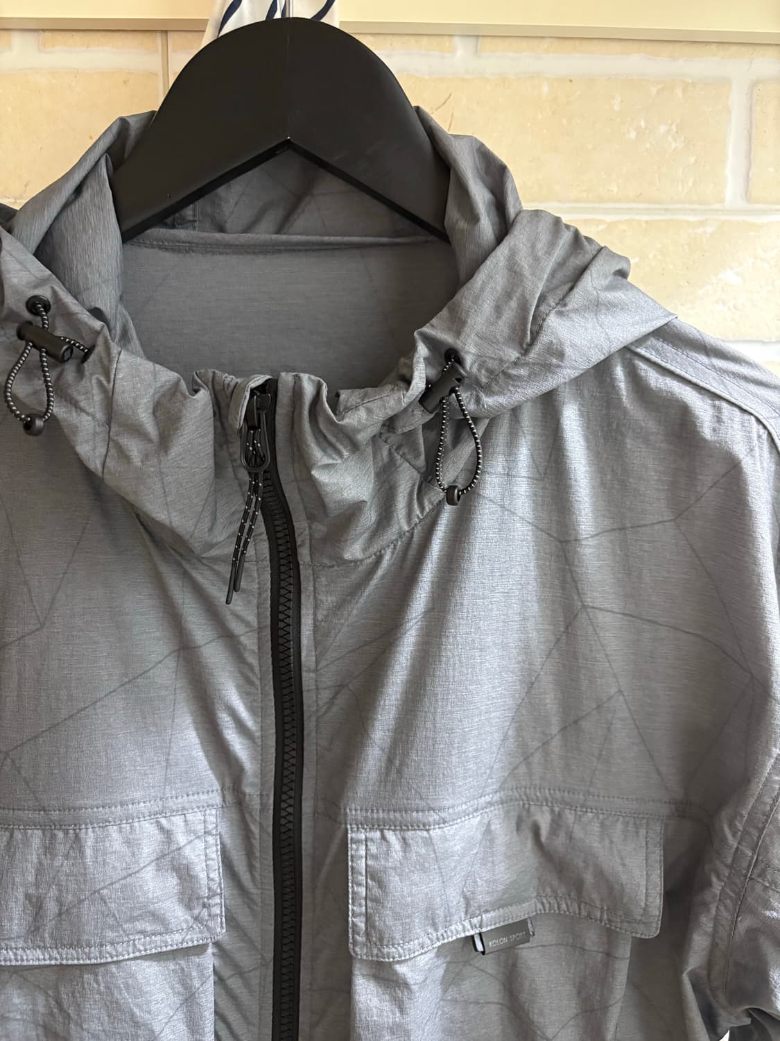 코오롱 스포츠 빛반사 바람막이 차콜 그레이 100사이즈 상품이미지3