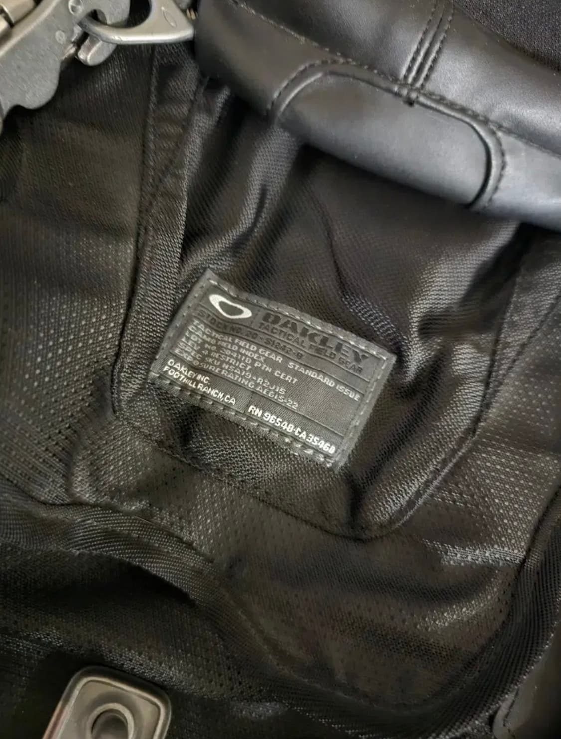 오클리  키친싱크 테크니컬 백팩 상품이미지2