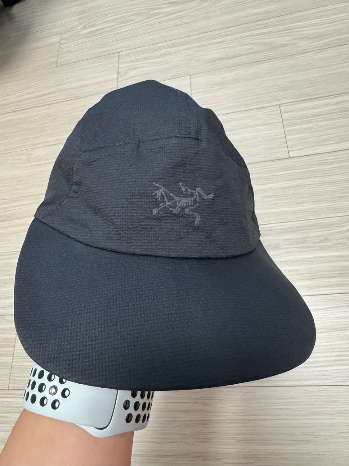 아크테릭스 노반 레귤러 브림 햇 블랙 L-XL 상품이미지1