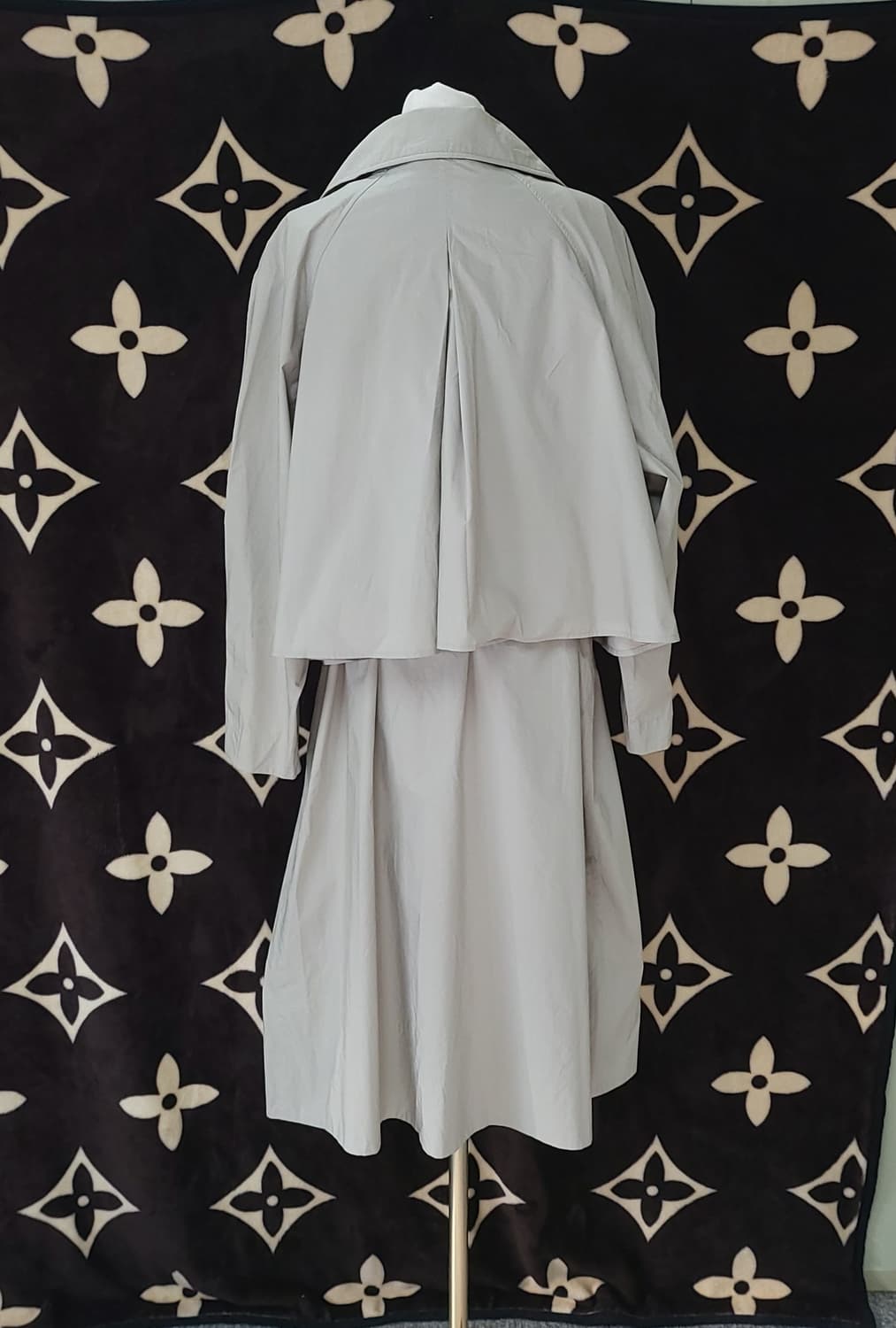 오르 ORR S사이즈 베이지 트렌치코트 상품이미지2