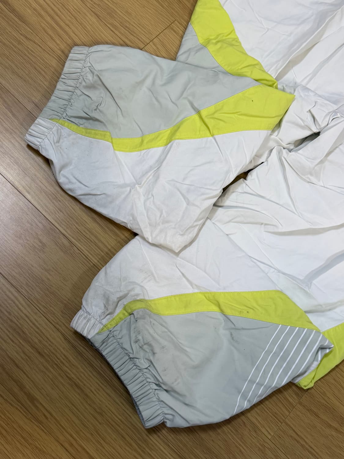 슈프림 24FW S 로고 트랙 팬츠 화이트/옐로우 M 상품이미지8