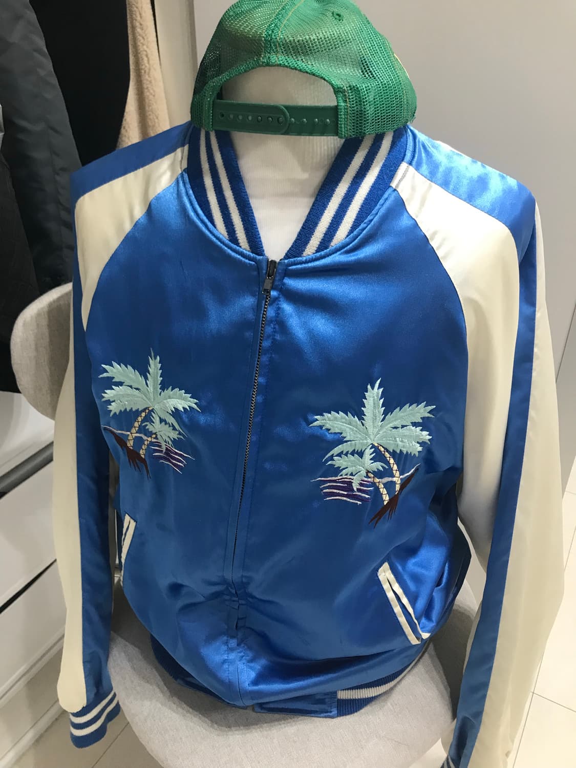 Japanese vintage blue sukajan jacket 상품이미지1