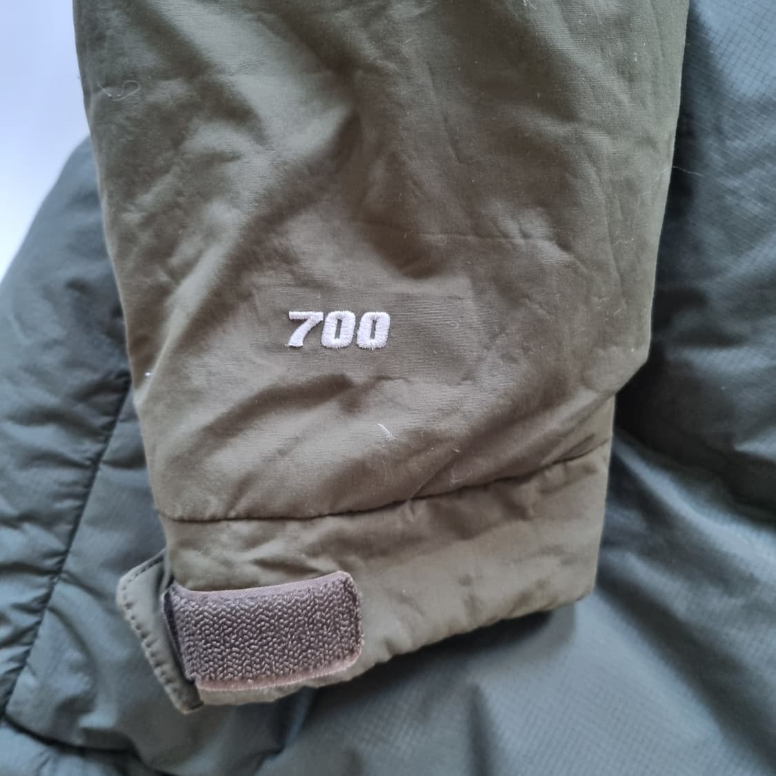 노스페이스 700 폴라 다운패딩 카키  상품이미지6