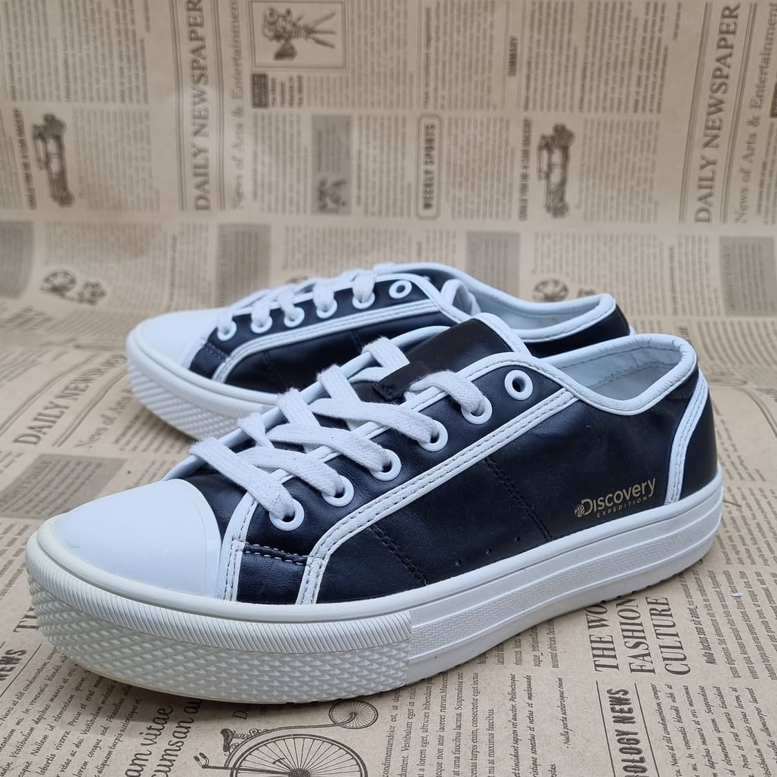 디스커버리 블리레더 여성스니커즈240 상품이미지1