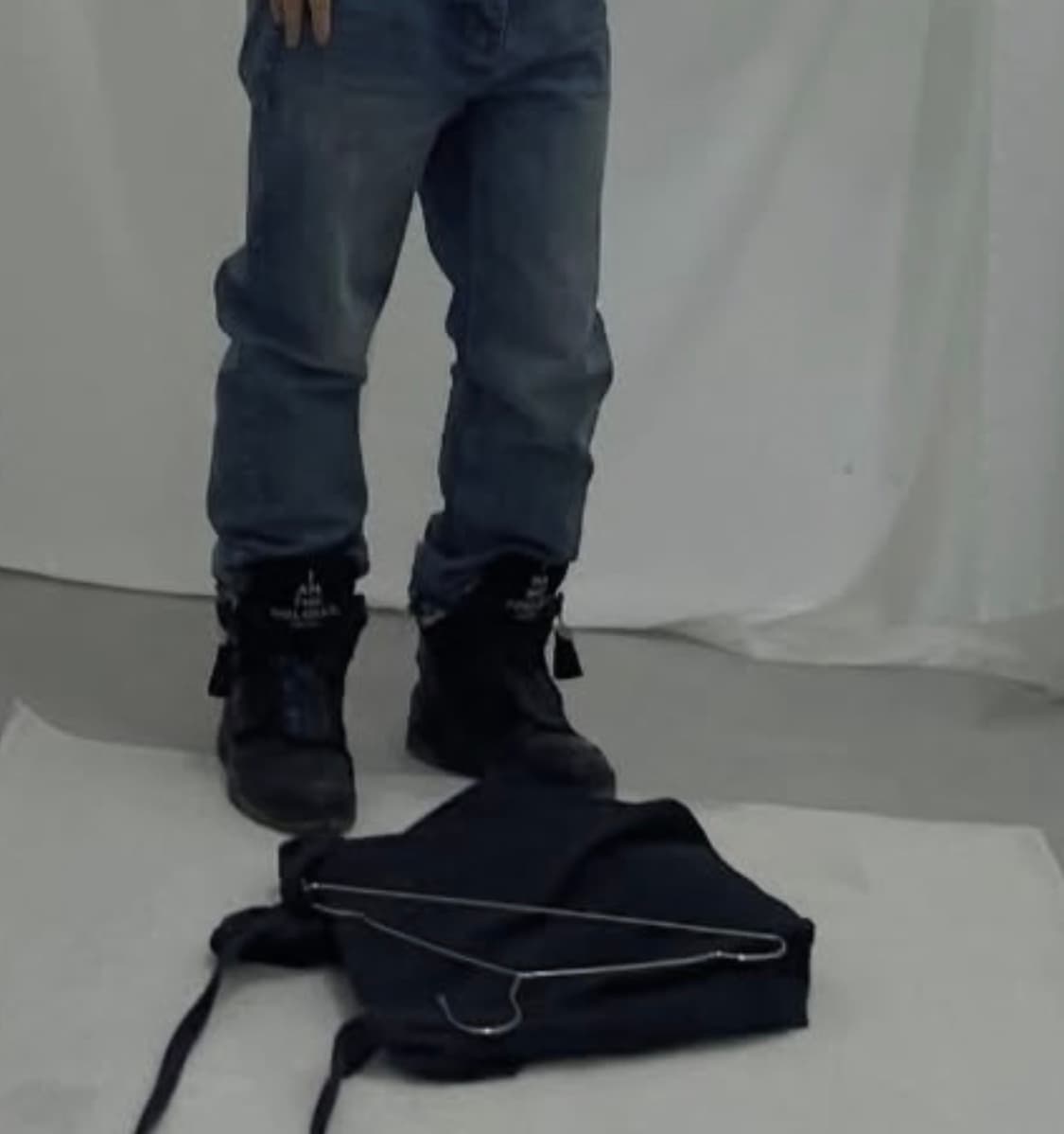 더 솔로이스트x 컨버스 하이탑 상품이미지6