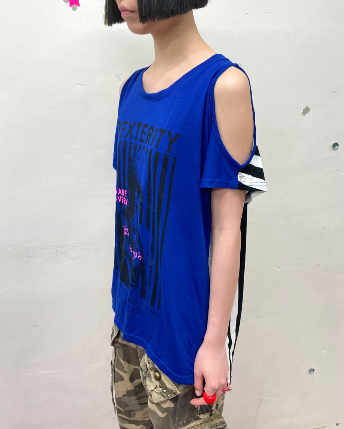 Sexy Girl Stripe Shoulder Blue T-shirt  상품이미지3