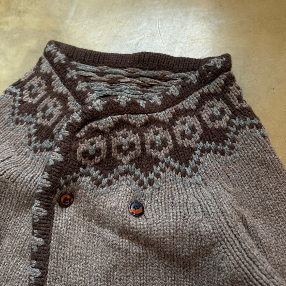 2010 사스콰치 패브릭스 에스닉 헤비울 핸드니트 케이프 가디건 상품이미지2