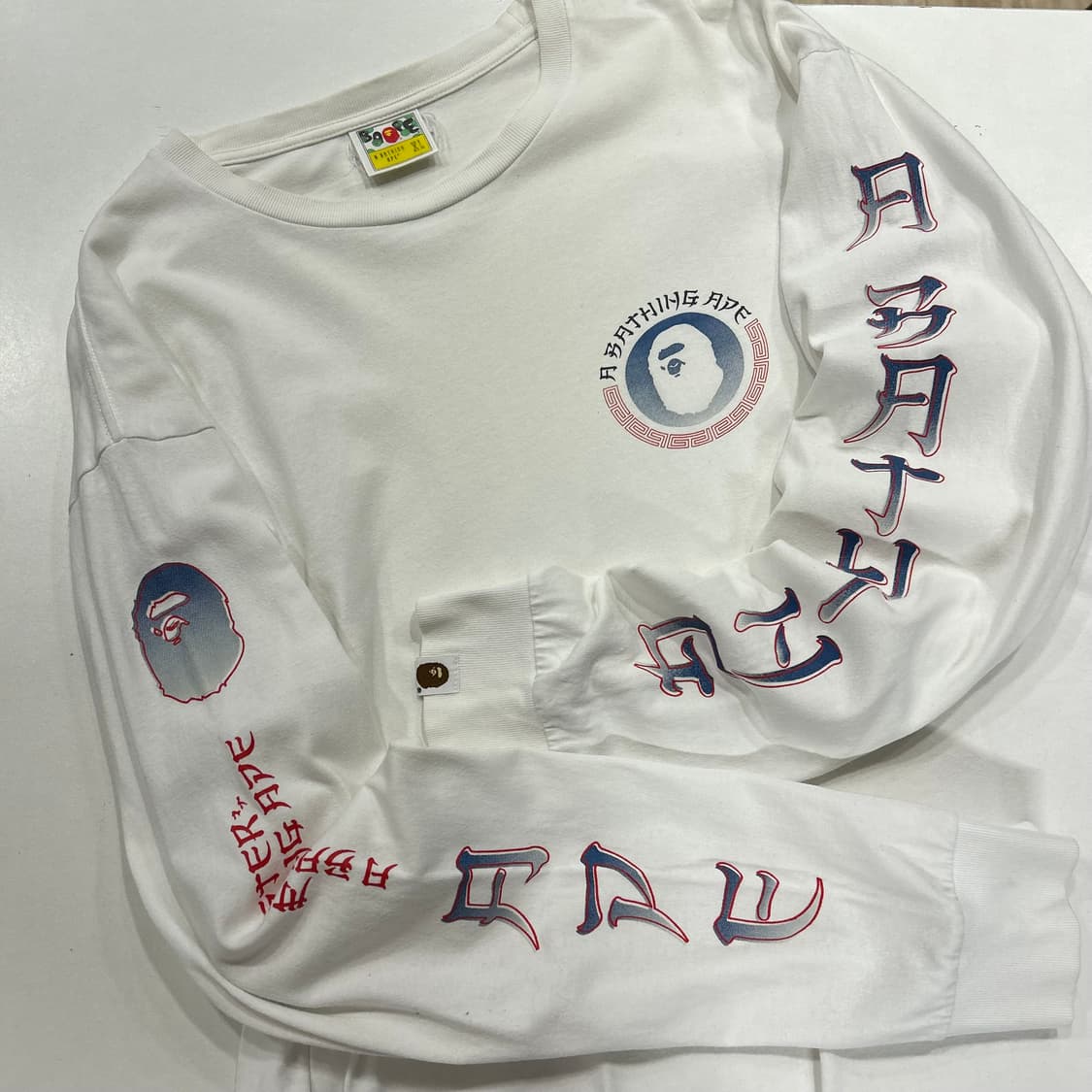 [XL] 베이프 A Bathing Ape 화이트 긴팔 티셔츠 A759 상품이미지3