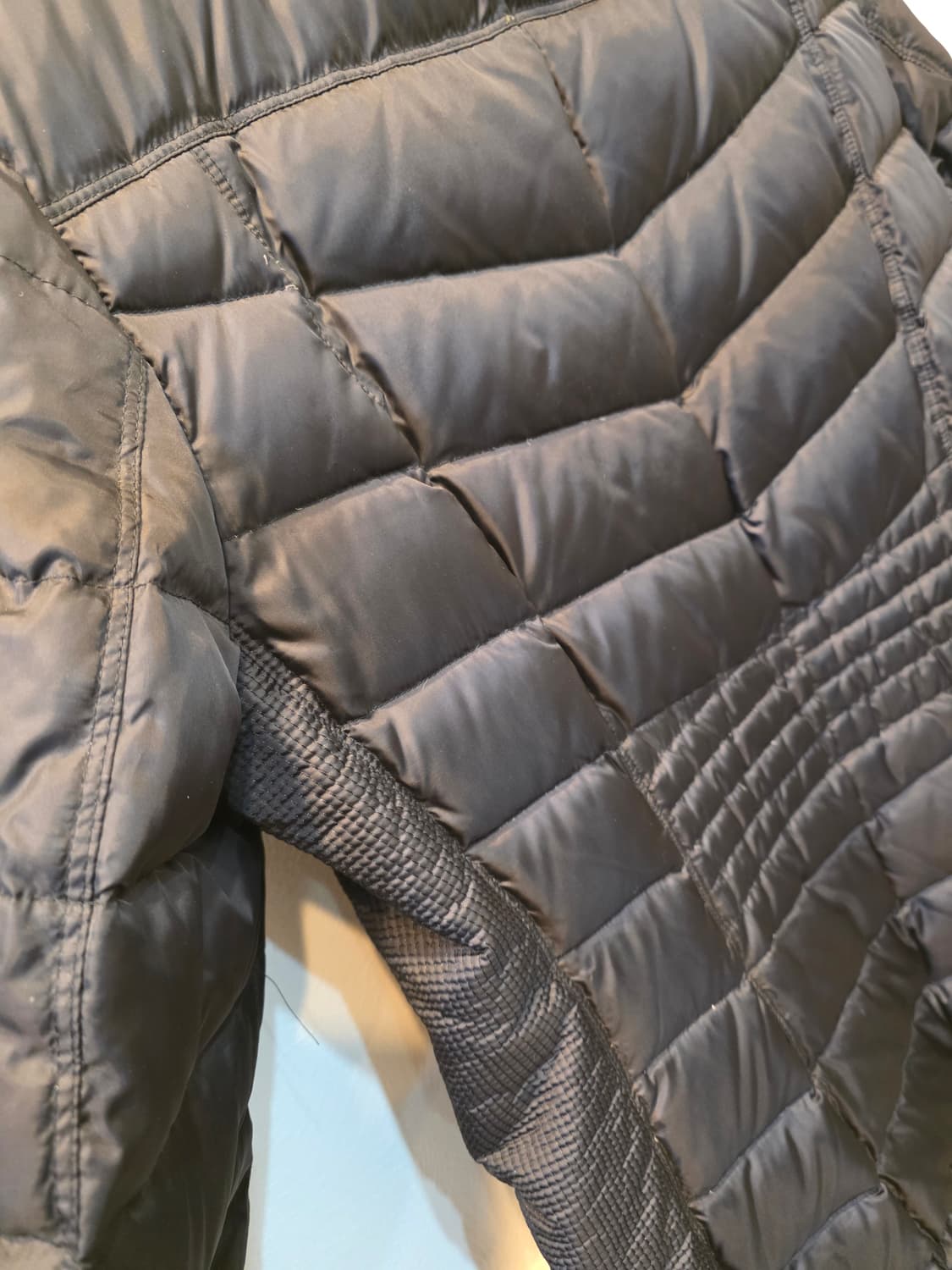 마이클코어스 블랙 패딩 상품이미지5