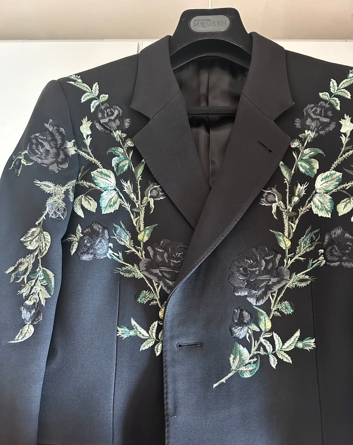 알렉산더 맥퀸 자수 롱코트 상품이미지10