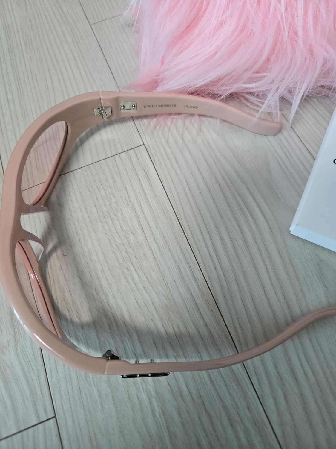 젠틀몬스터 젠틀살롱 슈브드니니 P7 선글라스  상품이미지6