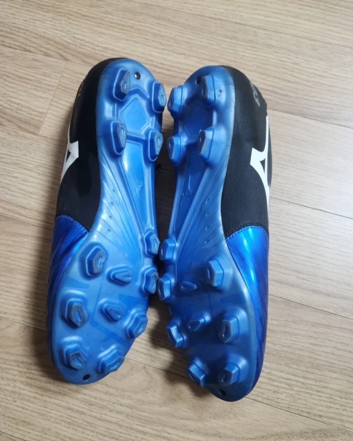 미즈노 축구화  상품이미지4