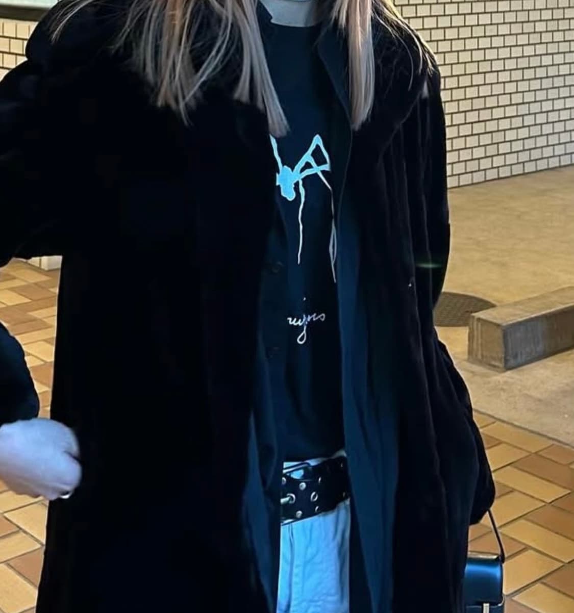 모리미술관x루이스 부르주아 티셔츠 상품이미지5