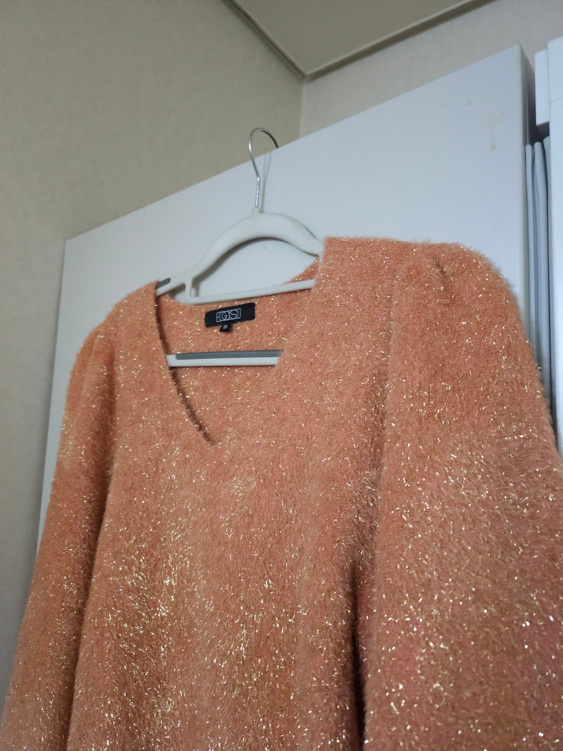 EGOIST 브이넥 퍼프소매 니트 상품이미지2