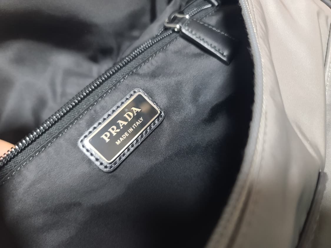 프라다 리나일론 숄더백 2vd062 유틸리티 크로스백 메신저백 버클바디백 상품이미지5