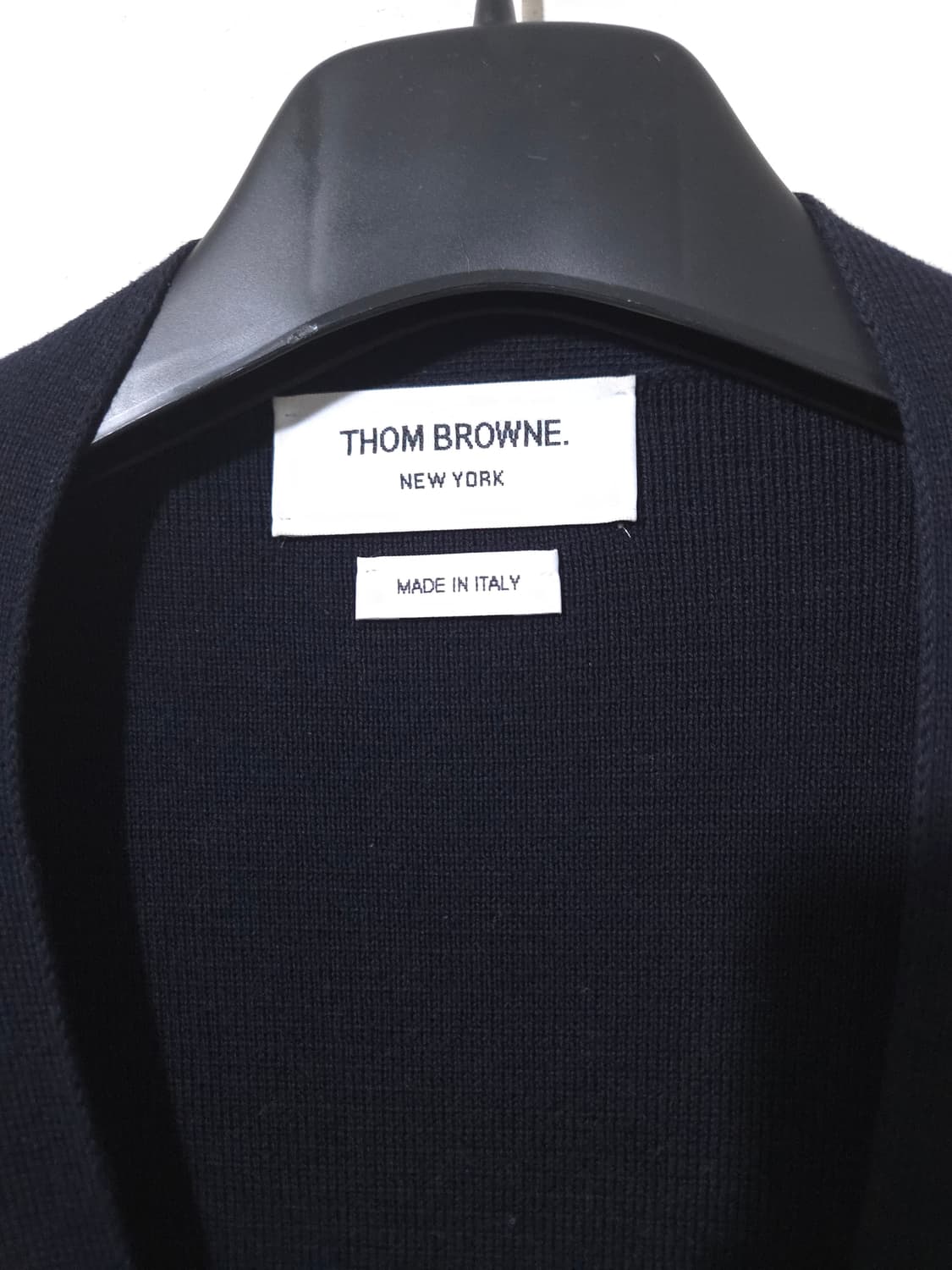 [새상품급, 3Size] 톰브라운 밀라노스티치 금장 가디건  상품이미지2