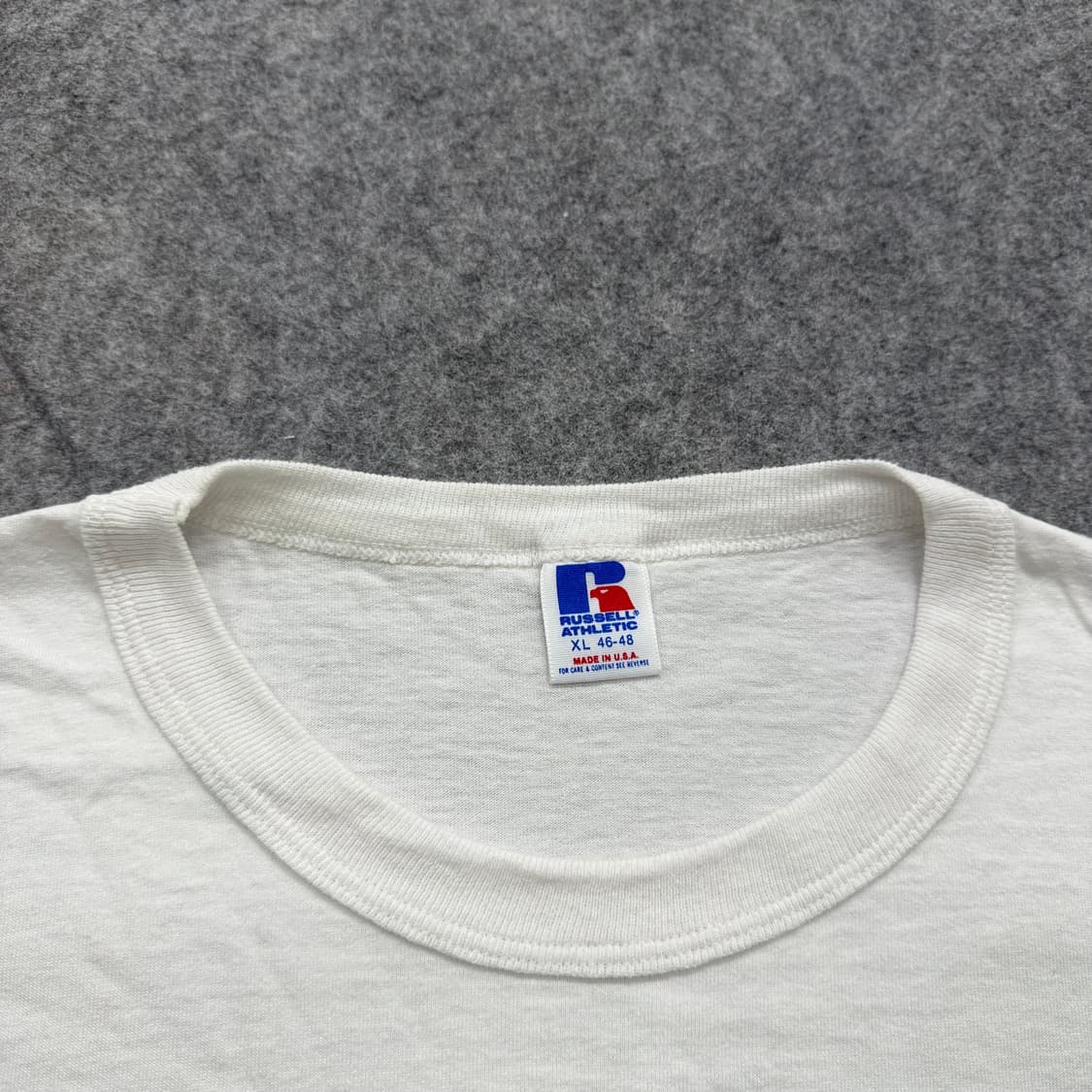90s Vintage Russell Athletic Tshirt 상품이미지4