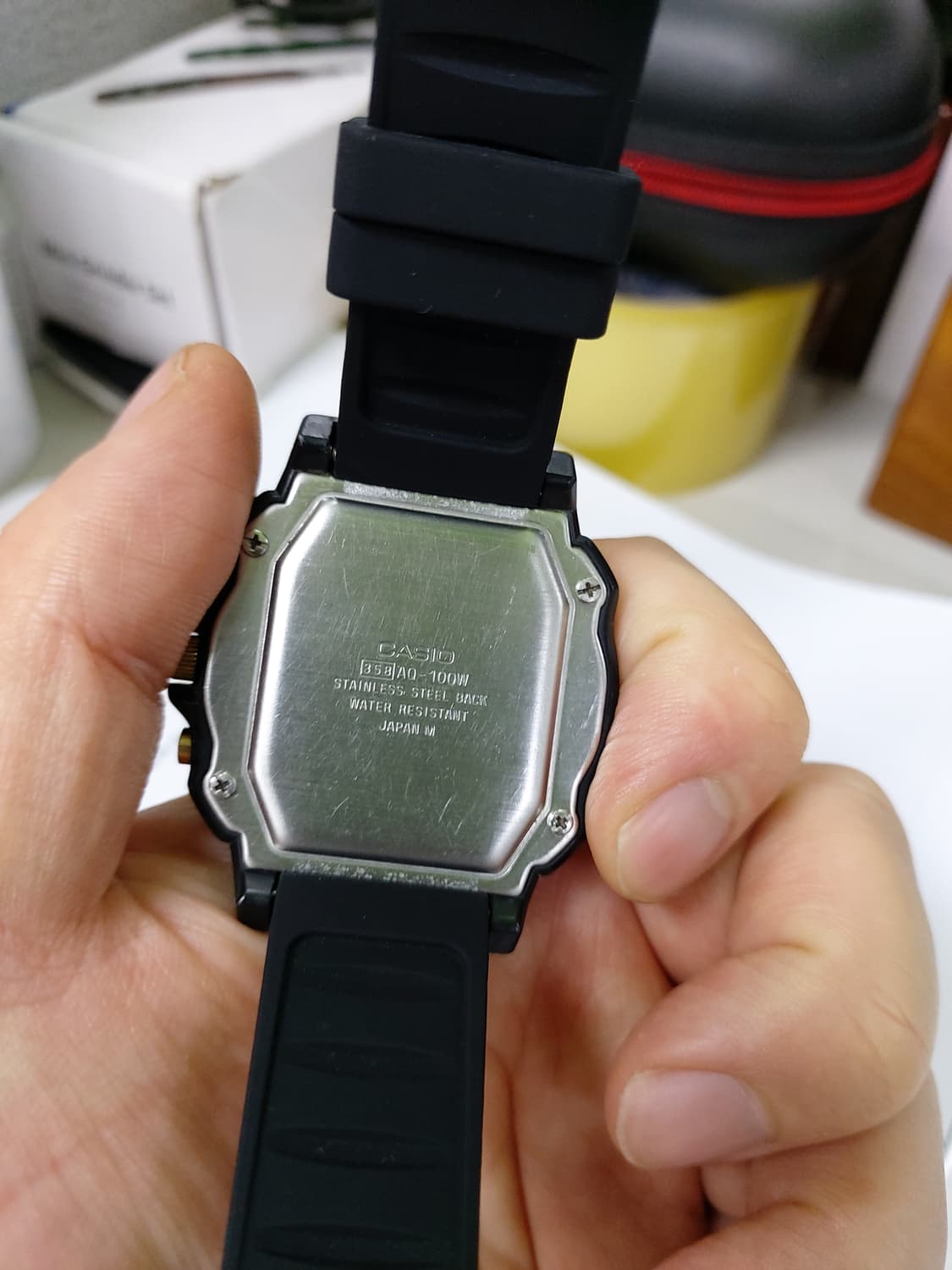 빈티지한 매력이 돋보이는 카시오 쿼츠 상품이미지3