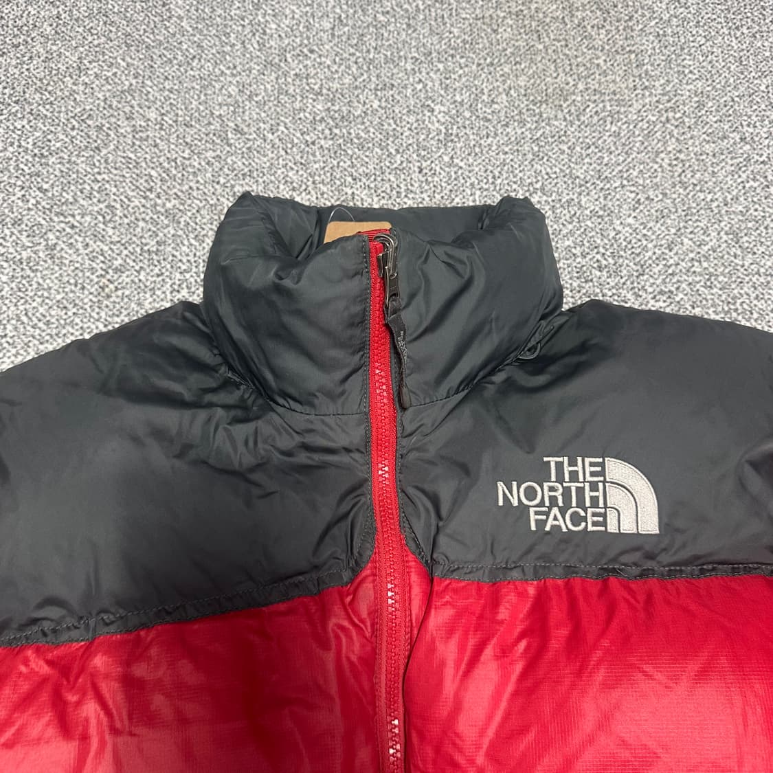 노스페이스 레드 눕시 패딩 상품이미지2
