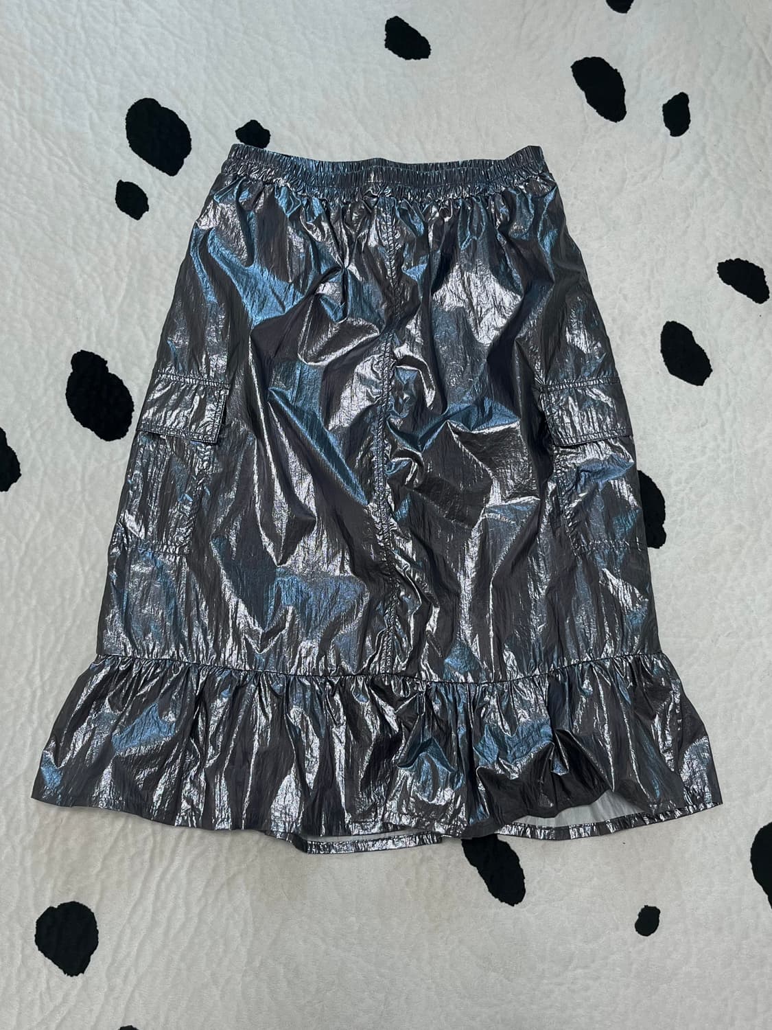metallic black silver skirt 상품이미지1
