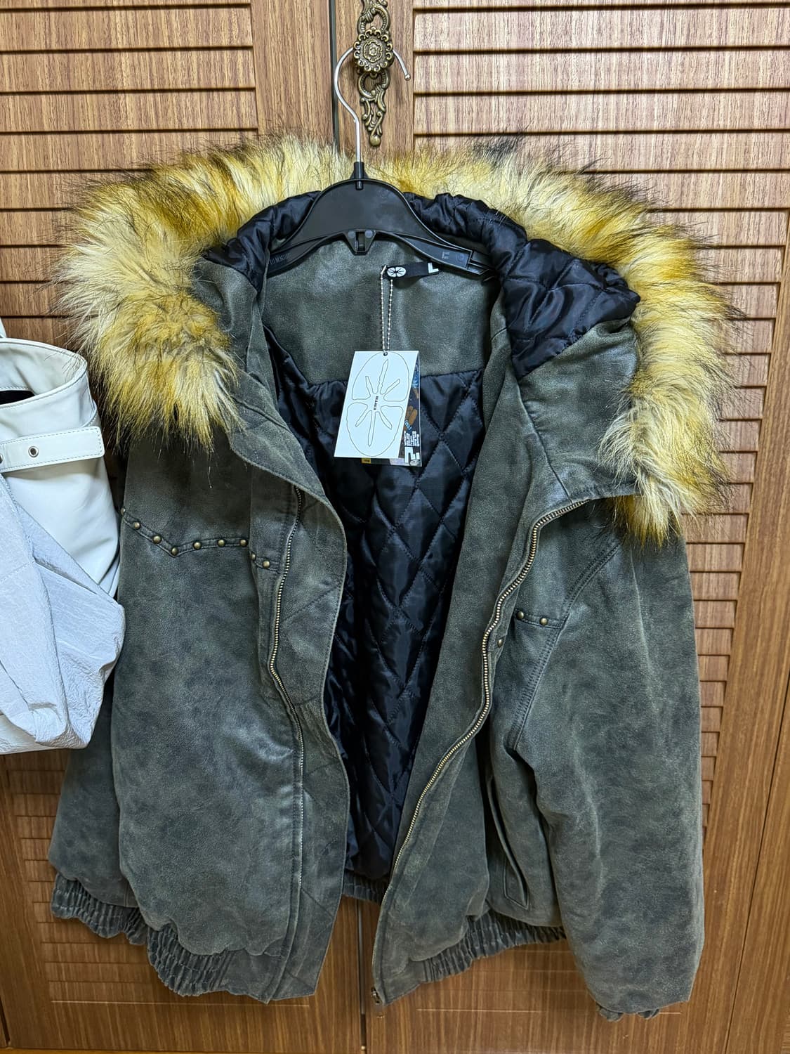 이알티알 퍼 레더 자켓 블랙 상품이미지2