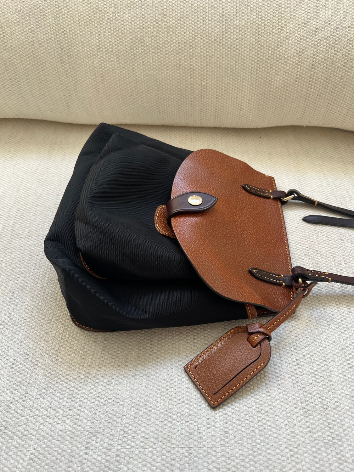 두니앤버크 빈티지 크로스백 상품이미지4