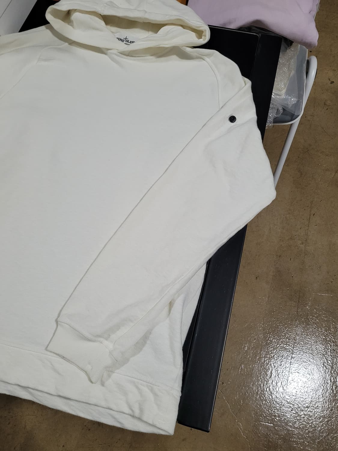 스톤아일랜드 화이트 후드티 상품이미지4