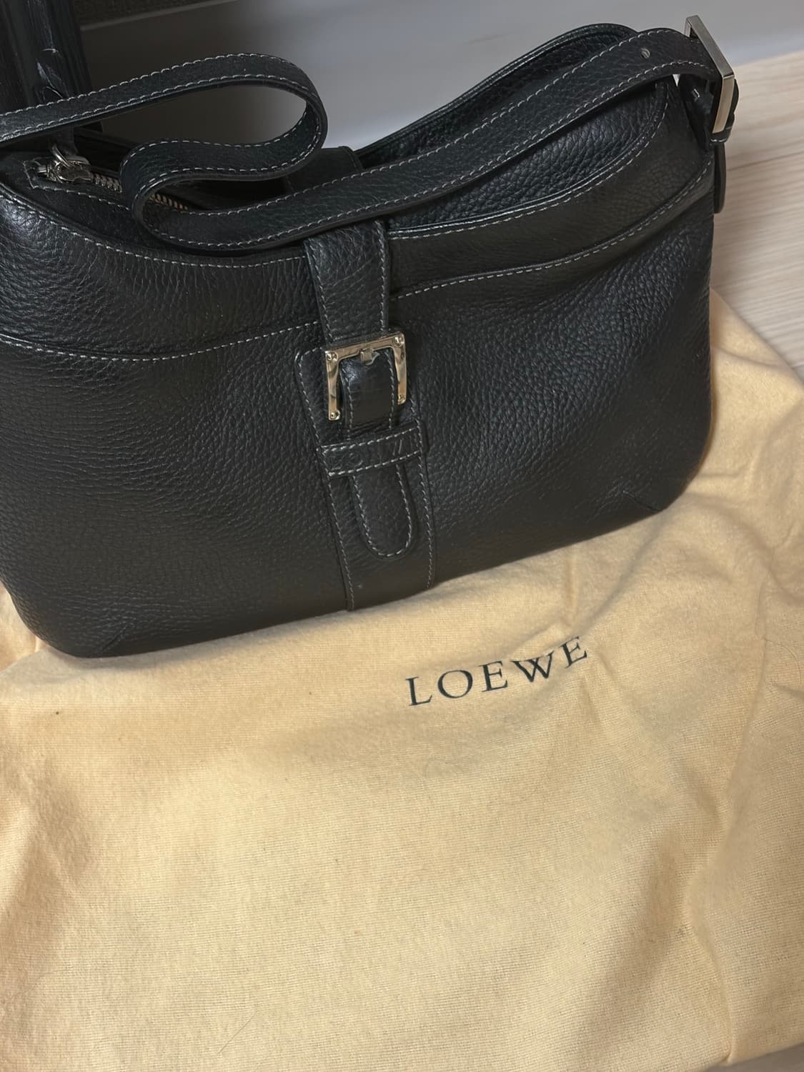 로에베 빈티지 토트백 상품이미지1