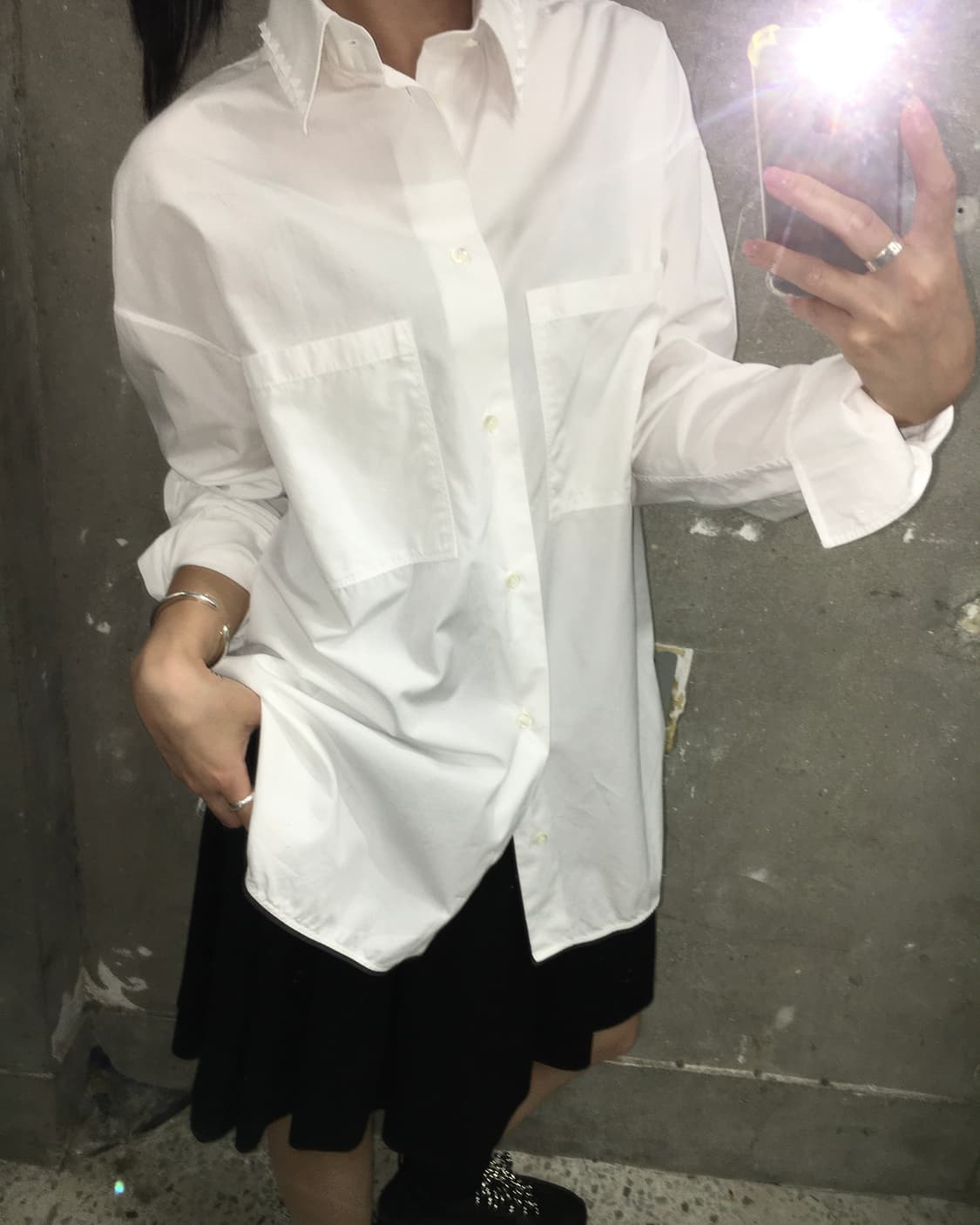 Valentino 발렌티노 화이트 스터드 셔츠 상품이미지1
