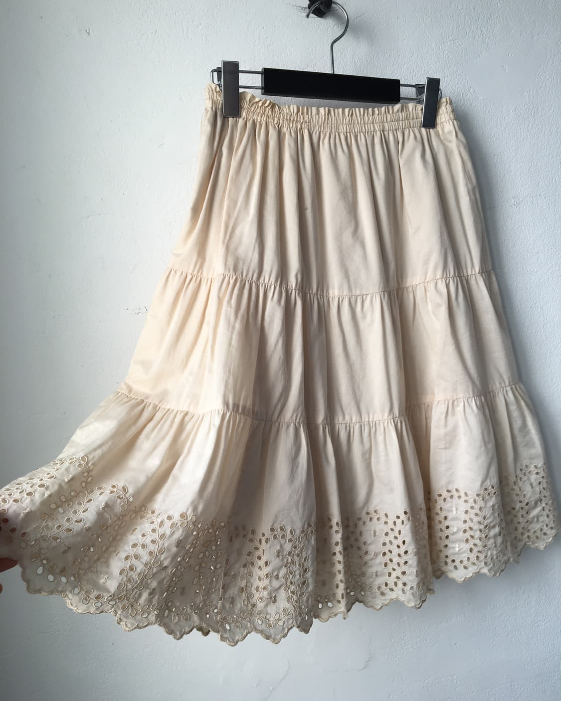 Punching point midi skirt 상품이미지2