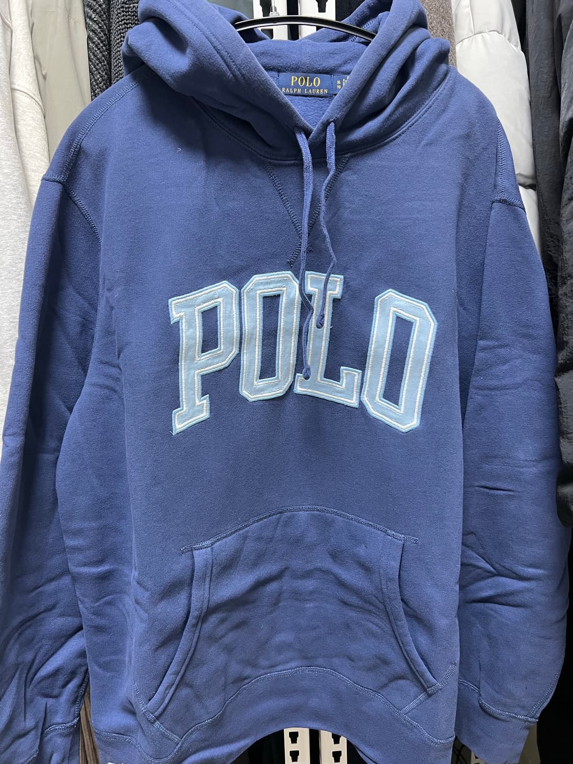 폴로 로고 후드티 상품이미지1