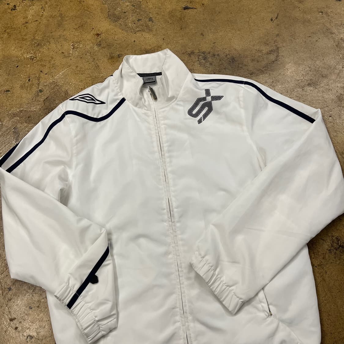 [정품/M] 엄브로 화이트 트랙 자켓 b15 상품이미지1