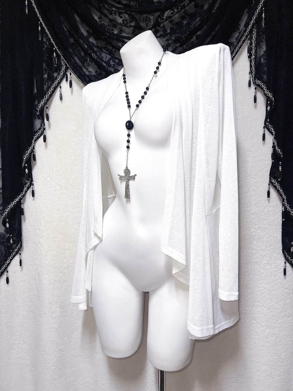 퓨어화이트 시스류 레이스 백포인트 로브가디건 오리엔탈 핀터 아카이브 상품이미지1