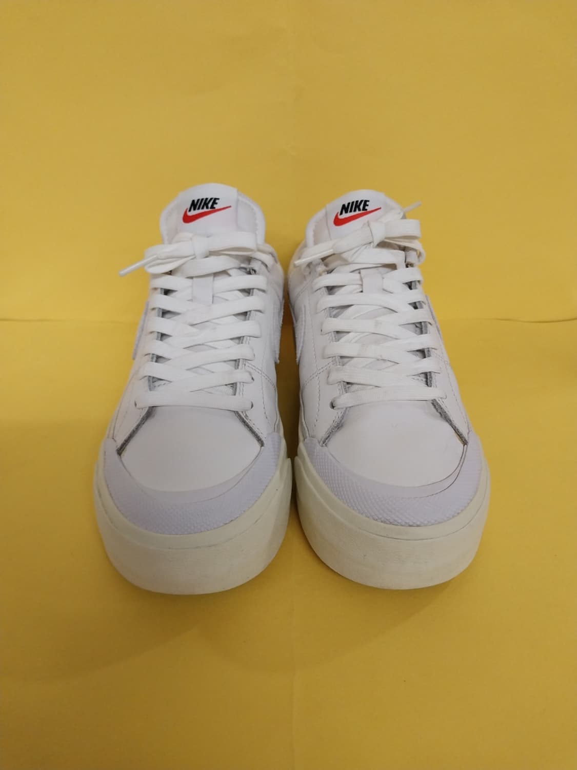 여성 나이키 코트 레거시 리프트 스니커즈, 운동화 (240) 상품이미지2