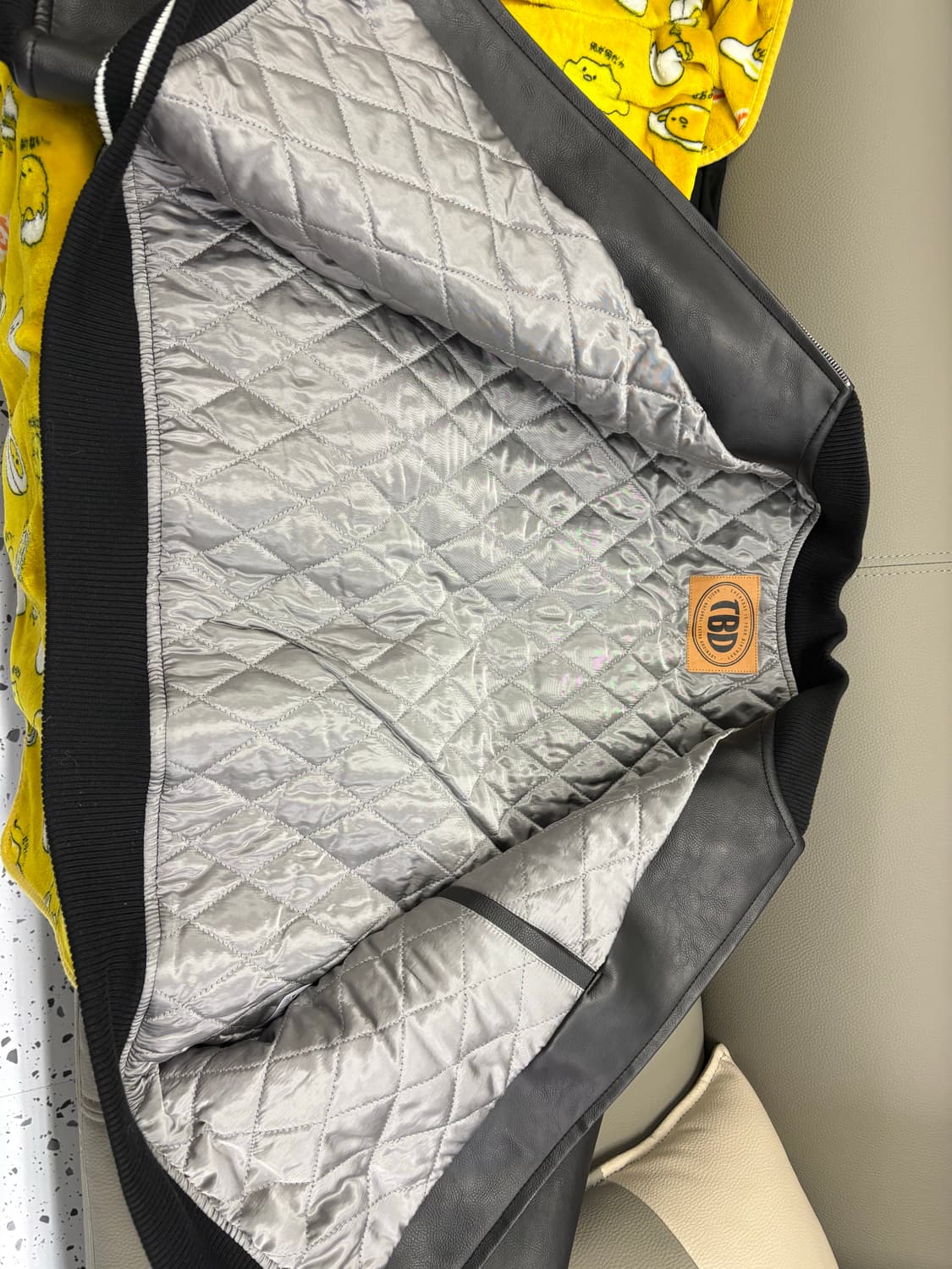 톰스벌스데이 가죽 레더 자켓 블랙 상품이미지6