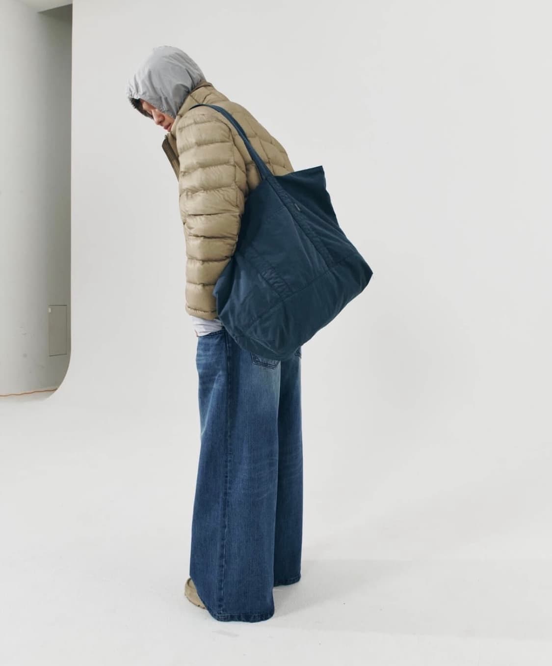 AV BIG TOTE BAG (WASHED NAVY) 상품이미지3