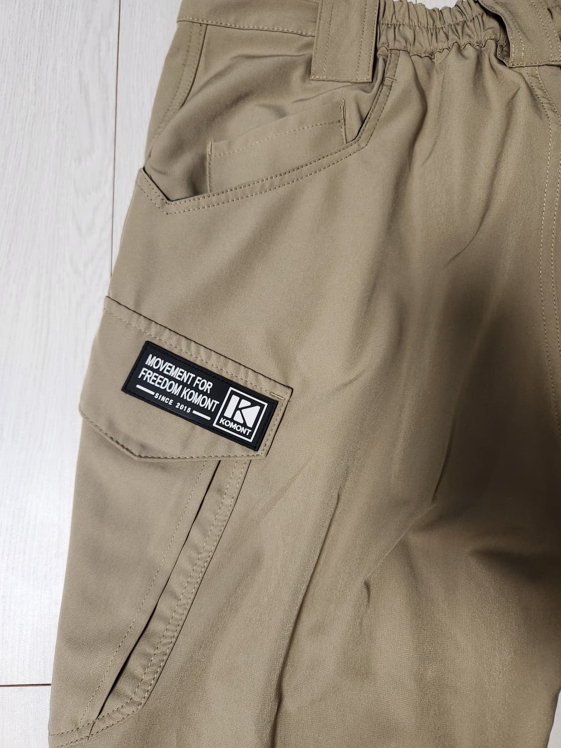 새상품급)코몽트 남성 빅포켓 아이스 허리밴딩 카고팬츠 사이즈34

여러  상품이미지9