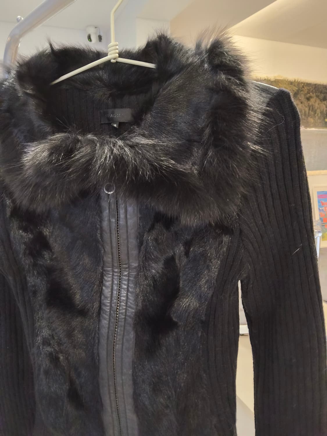 블랙 퍼 트리밍  니트 집업 가디건 상품이미지2