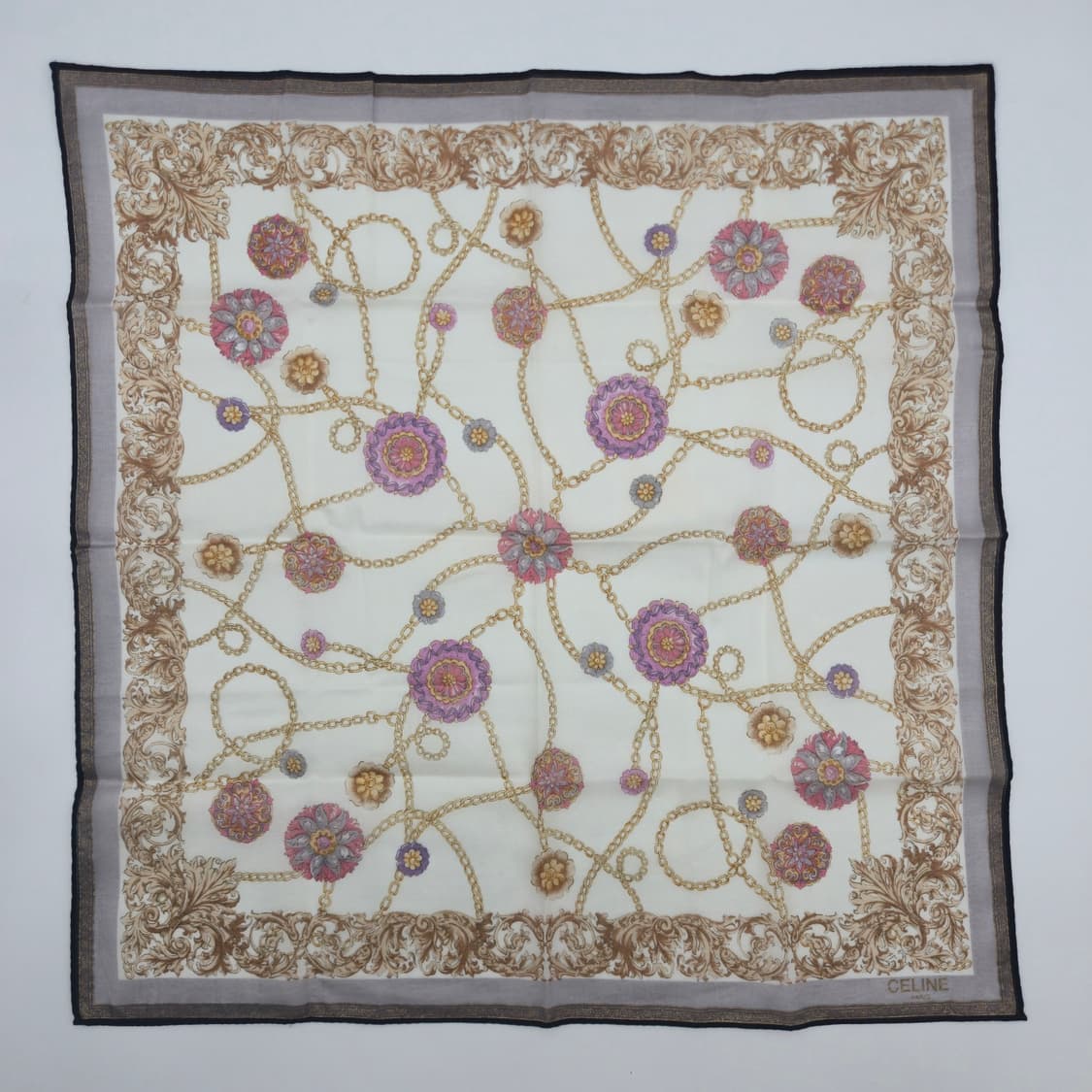 CELINE 셀린느 손수건 스카프 [JRCFSB11735-1228-11] 상품이미지4