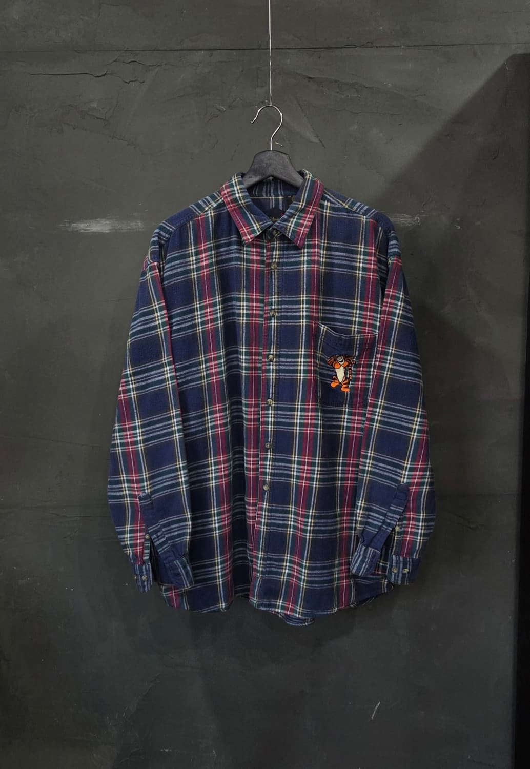 The Disney Catalog - Tigger - Flannel 상품이미지1