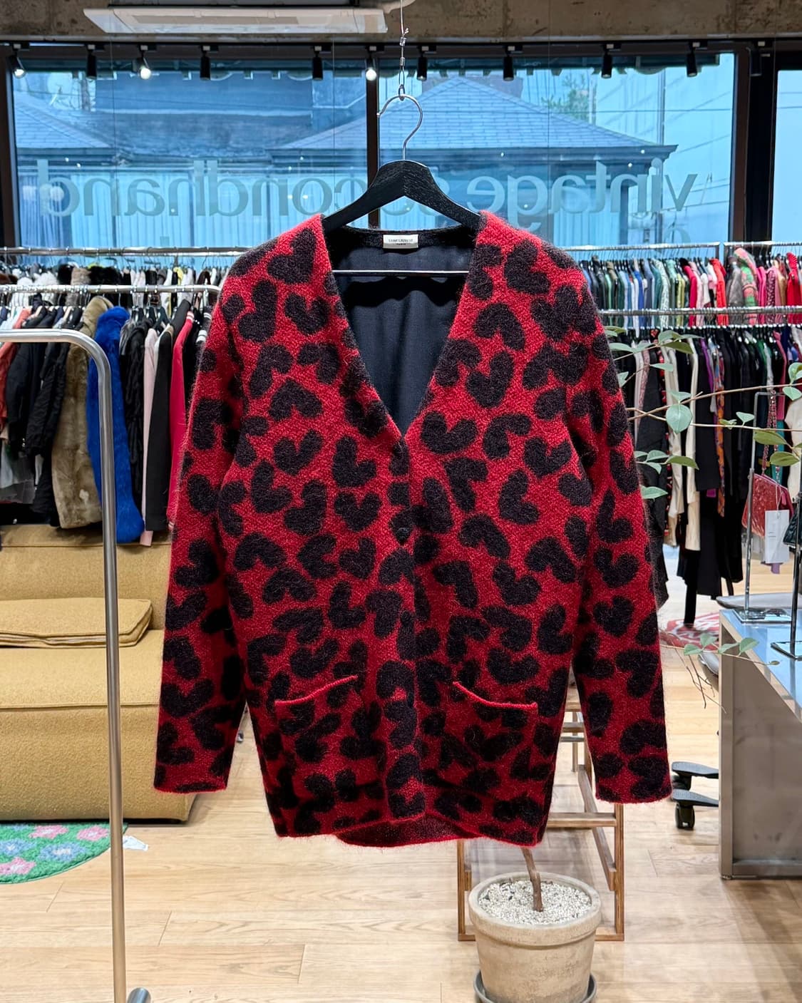 생로랑 레드 하트 레오파드 모헤어 가디건  상품이미지1
